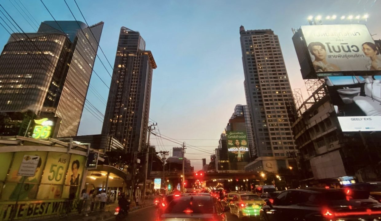 Condo for Rent at A Space Asoke - Ratchada Near Phetchaburi | BACH Bangkok