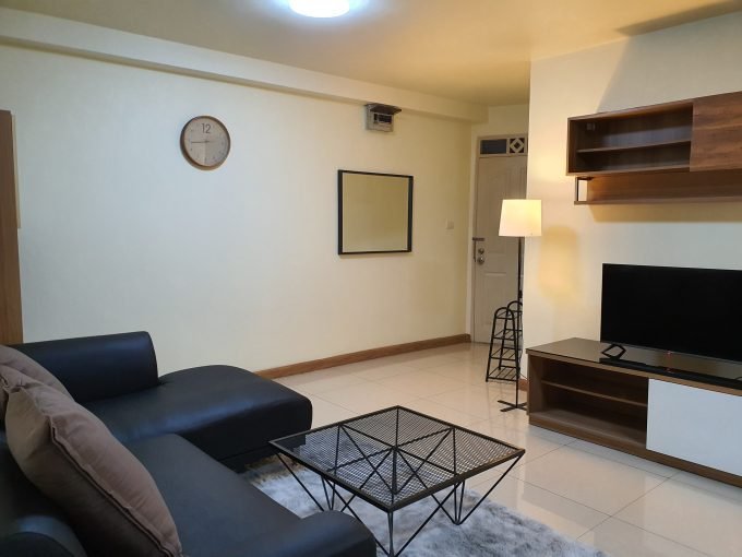2 bedroom condo for rent at Supalai City Home Ratchadaphisek 10. 63 sqm unit in Bangkok. Contact BACH Bangkok for more information.