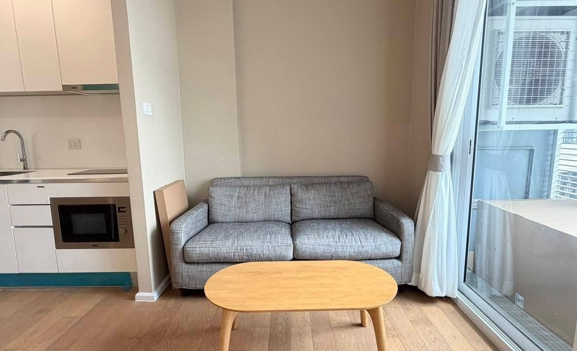 Condo for Rent at The Saint Residences Near Ha Yaek Lat Phrao | BACH Bangkok