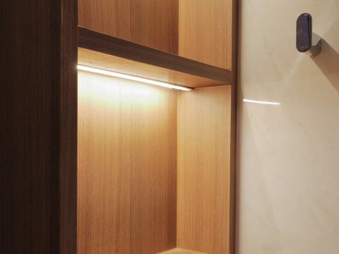 1 bedroom condo for sale at Noble Ploenchit. 41 sqm unit in Bangkok. Contact BACH Bangkok for more information.