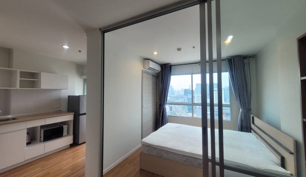 Condo for Rent at Lumpini Park Rama 9 - Ratchada Near Rama 9 | BACH Bangkok