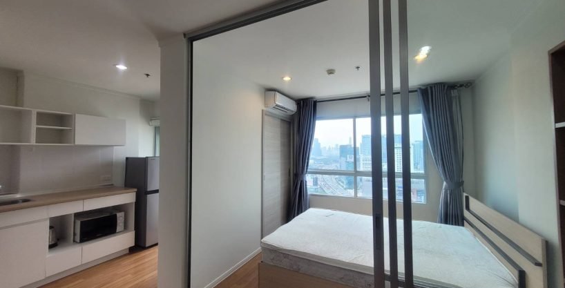 1 bedroom condo for rent at Lumpini Park Rama 9 - Ratchada. 26 sqm unit in Bangkok. Contact BACH Bangkok for more information.