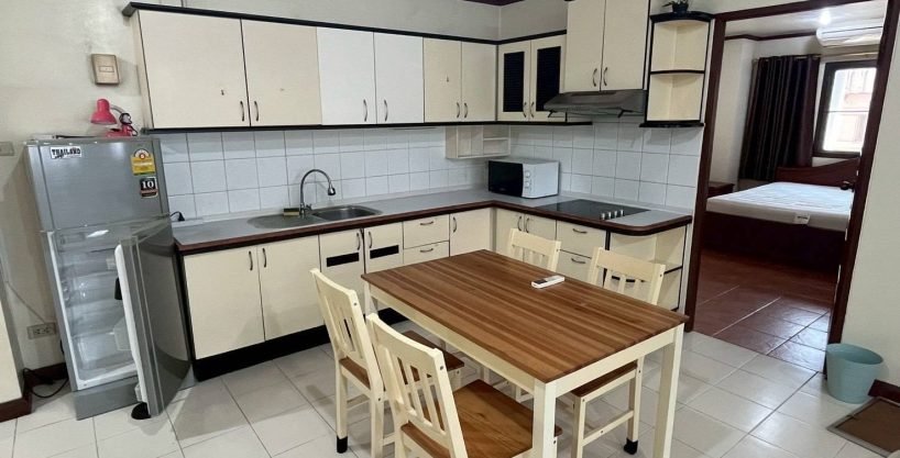 3 bedroom condo for rent at Aree Place Sukhumvit 26. 0 sqm unit in Bangkok. Contact BACH Bangkok for more information.