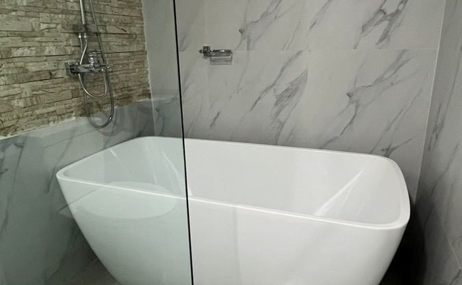 2 bedroom condo for rent at M Towers. 150 sqm unit in Bangkok. Contact BACH Bangkok for more information.