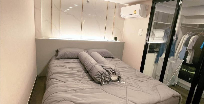 1 bedroom condo for rent at KnightsBridge Space Ratchayothin. 37 sqm unit in Bangkok. Contact BACH Bangkok for more information.