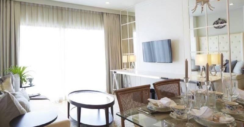 1 bedroom condo for rent at Noble Refine. 55 sqm unit in Bangkok. Contact BACH Bangkok for more information.