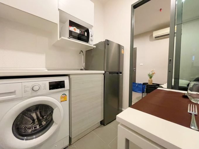 1 bedroom condo for rent at Metro Sky Prachachuen. 30 sqm unit in Bangkok. Contact BACH Bangkok for more information.