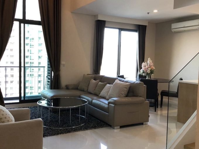1 bedroom condo for rent at Villa Asoke. 80 sqm unit in Bangkok. Contact BACH Bangkok for more information.