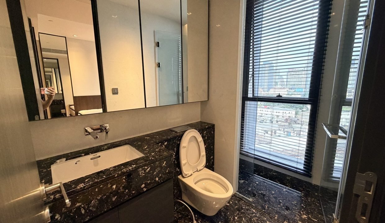 Condo for Rent at BEATNIQ Sukhumvit 32 Near Thonglor | BACH Bangkok