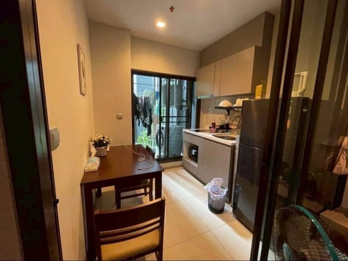 1 bedroom condo for sale at Life Asoke - Rama 9. 33 sqm unit in Bangkok