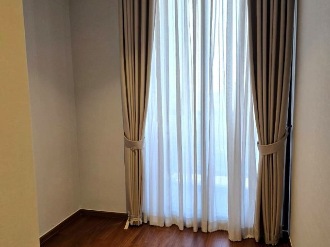 3 bedroom condo for rent at One Altitude Charoenkrung. 89.02 sqm unit in Bangkok. Contact BACH Bangkok for more information.