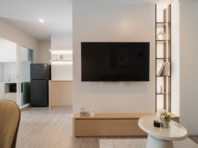 Studio condo for rent at Regent Home Bangna. 28.3 sqm unit in Bangkok. Contact BACH Bangkok for more information.