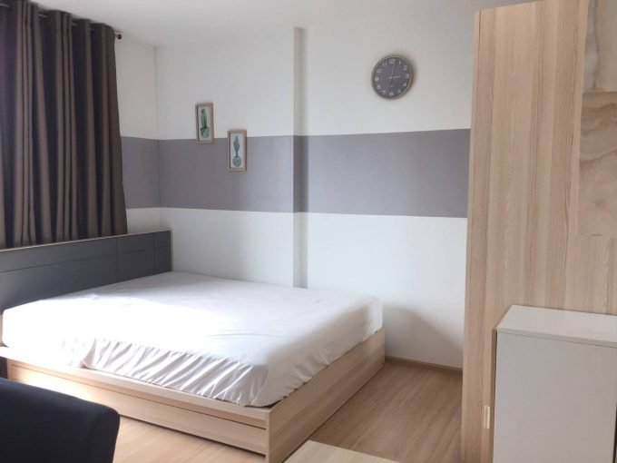 Studio condo for rent at The BASE Rama 9 Ramkhamhaeng. 26 sqm unit in Bangkok. Contact BACH Bangkok for more information.