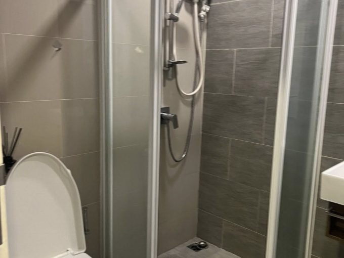 1 bedroom condo for sale at Modiz Interchange. 29 sqm unit in Bangkok. Contact BACH Bangkok for more information.