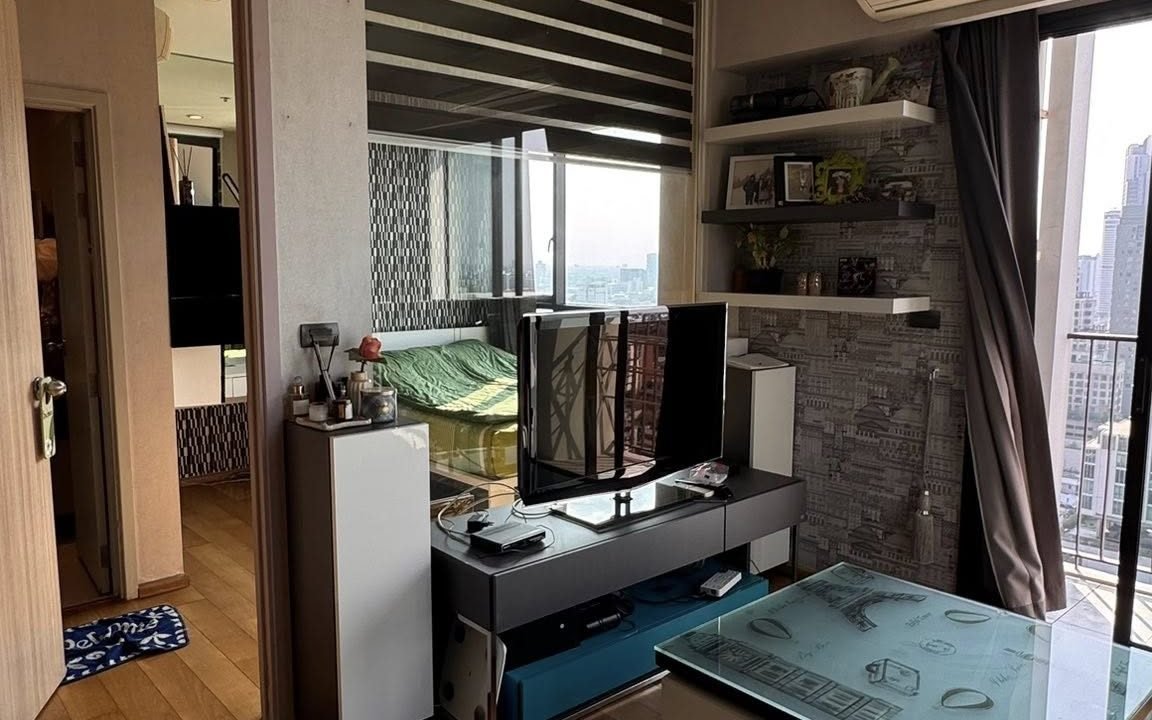 Condo for Rent at Fuse Sathorn - Taksin Near Wongwian Yai | BACH Bangkok