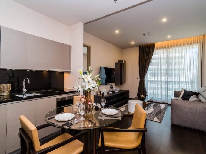 1 bedroom condo for sale at The XXXIX by Sansiri. 55 sqm unit in Bangkok. Contact BACH Bangkok for more information.