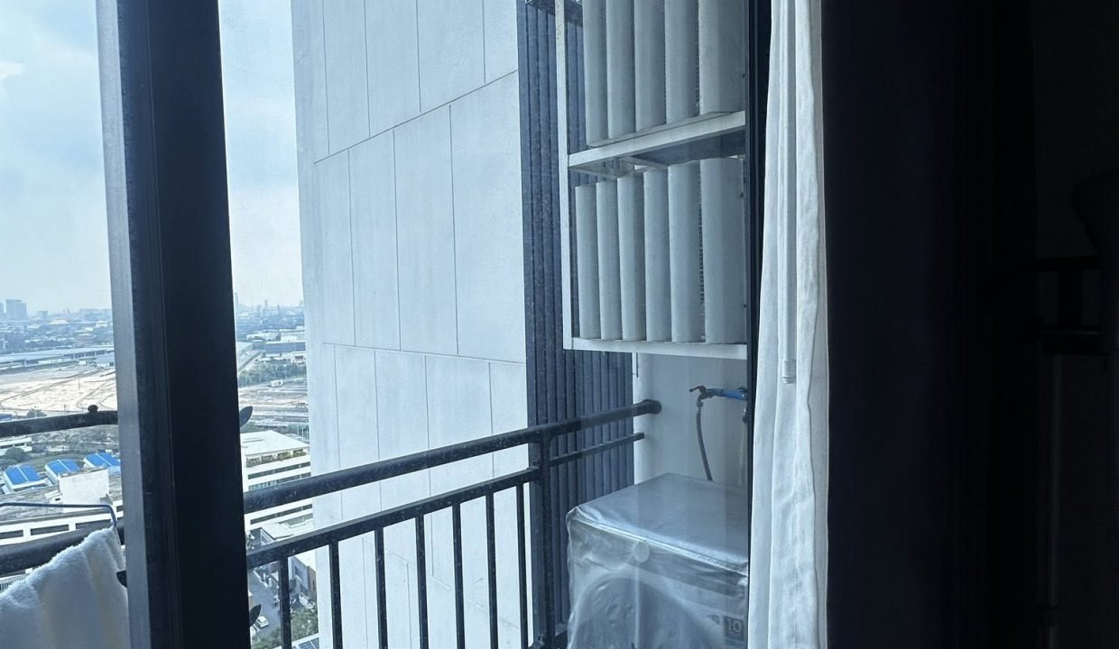 Condo for Rent at Artisan Ratchada Near Thailand Cultural Centre | BACH Bangkok