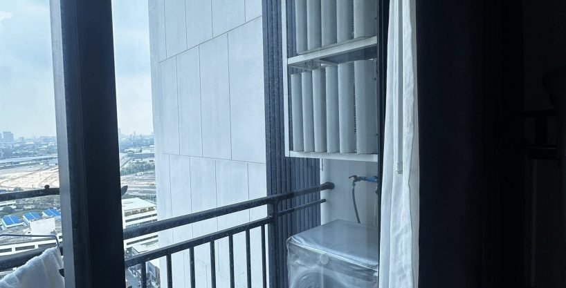 1 bedroom condo for rent at Artisan Ratchada. 44 sqm unit in Bangkok. Contact BACH Bangkok for more information.
