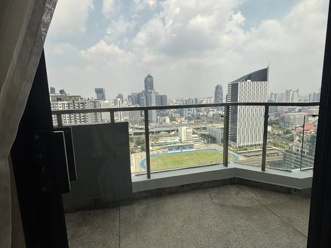 1 bedroom condo for rent at Supalai Premier @ Asoke. 50 sqm unit in Bangkok. Contact BACH Bangkok for more information.