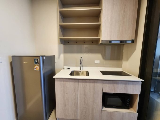 1 bedroom condo for rent at FLO by Sansiri. 24 sqm unit in Bangkok. Contact BACH Bangkok for more information.