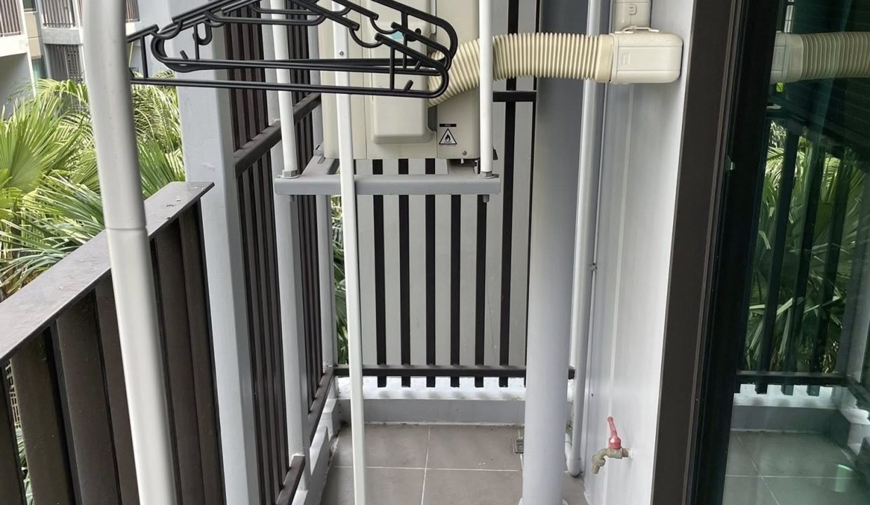 Condo for Rent at Metro Luxe Riverfront Rattanathibet Near Sai Ma | BACH Bangkok