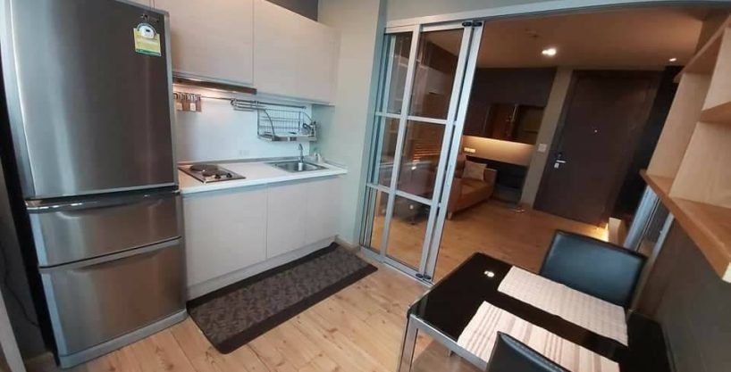 1 bedroom condo for sale at Rhythm Ratchada. 47 sqm unit in Bangkok. Contact BACH Bangkok for more information.