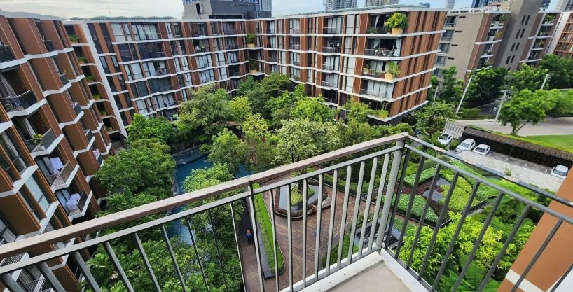 1 bedroom condo for rent at Mori Haus. 47 sqm unit in Bangkok. Contact BACH Bangkok for more information.