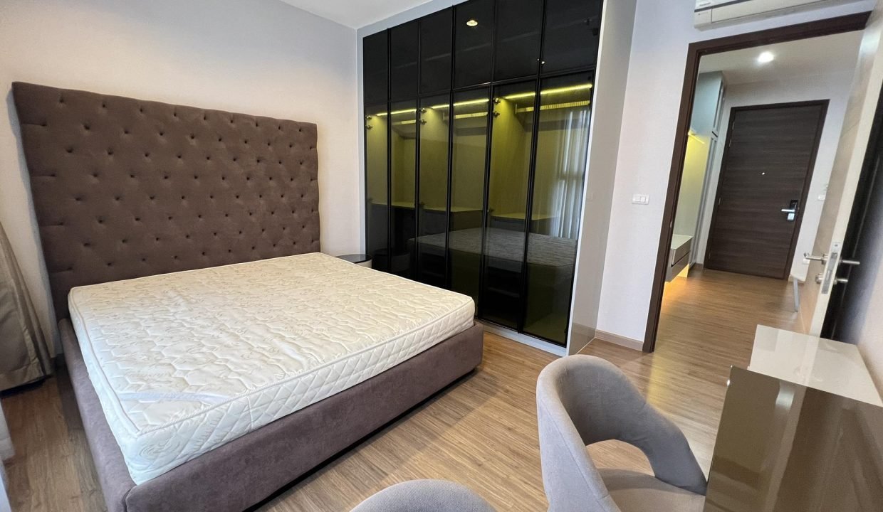 Condo for Sale at Chewathai Residence Bang Pho Near Bang Pho | BACH Bangkok