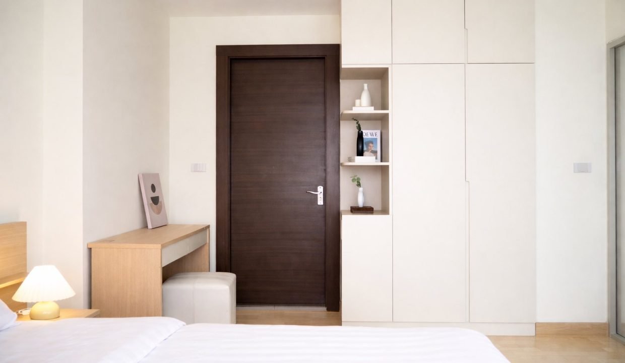 Condo for Rent at Rhythm Ratchada Near Ratchadaphisek | BACH Bangkok