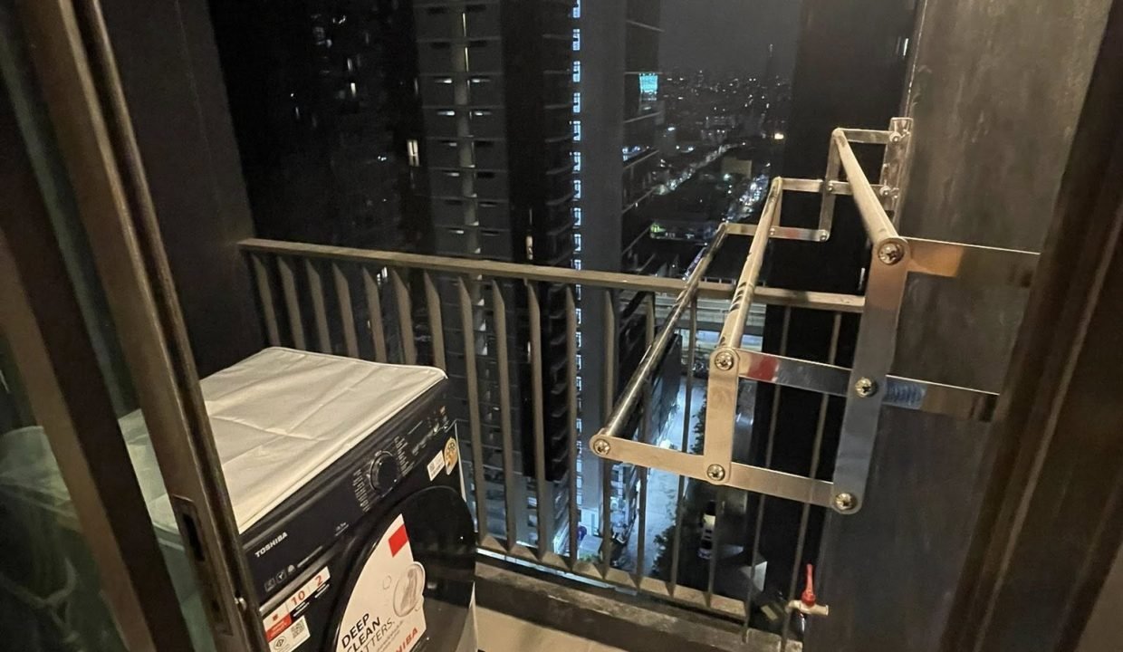 Condo for Rent at Life Asoke - Rama 9 Near Rama 9 | BACH Bangkok