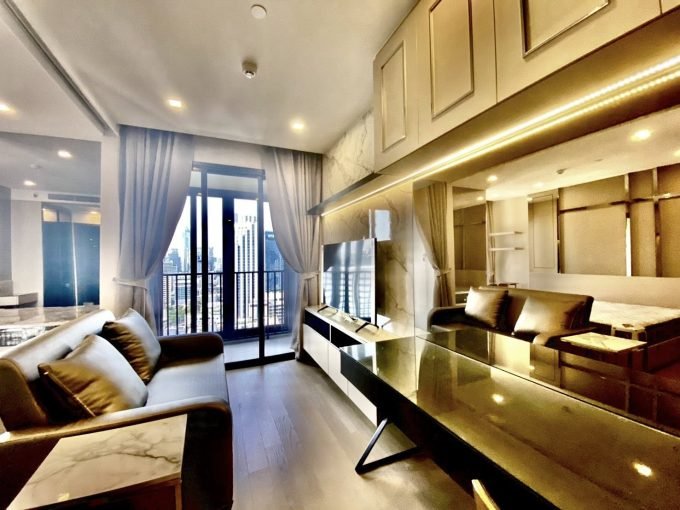 1 bedroom condo for rent at Ashton Asoke. 35 sqm unit in Bangkok. Contact BACH Bangkok for more information.