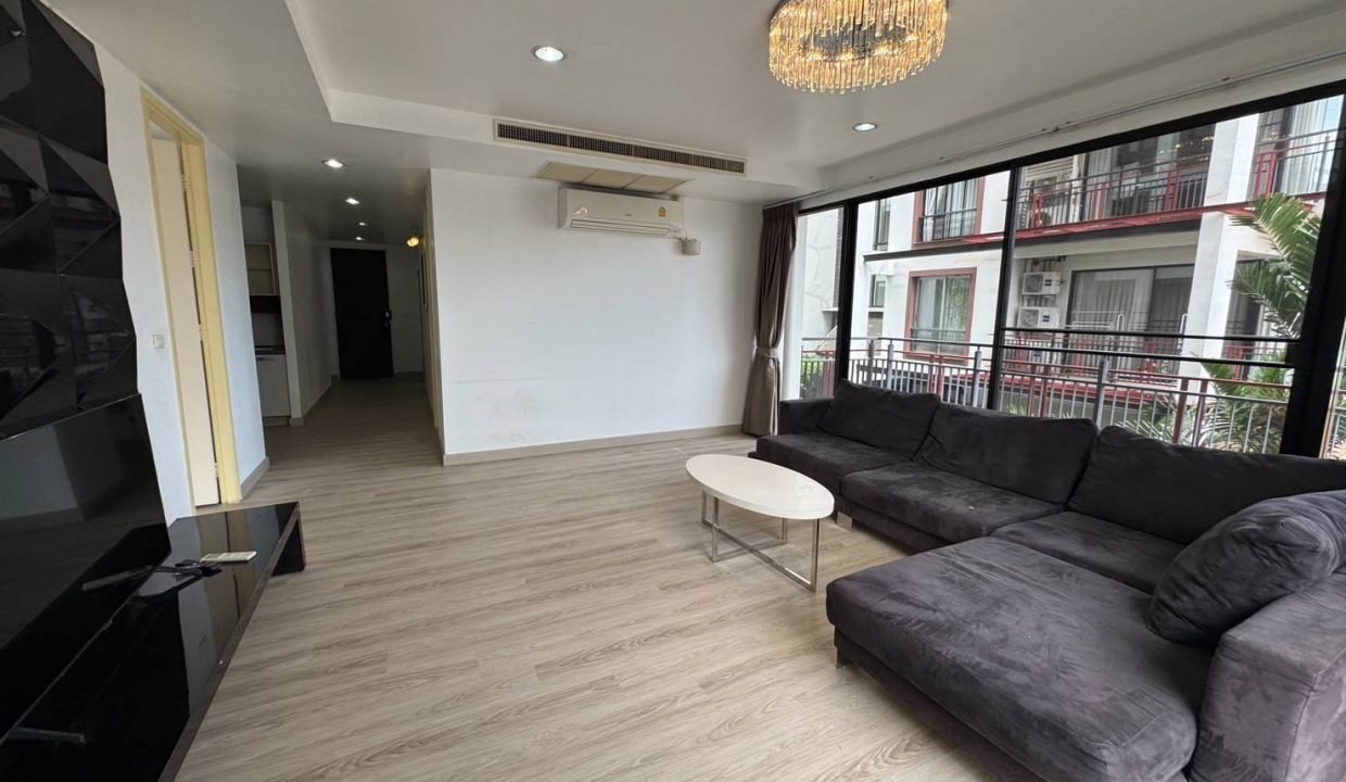 Condo for Sale at Amanta Ratchada Near Thailand Cultural Centre | BACH Bangkok