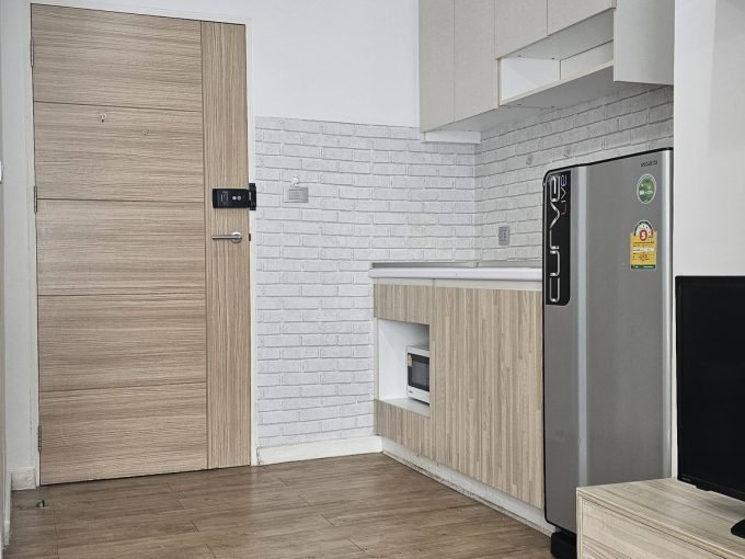 1 bedroom condo for rent at H2 Stone. 23.6 sqm unit in Bangkok. Contact BACH Bangkok for more information.