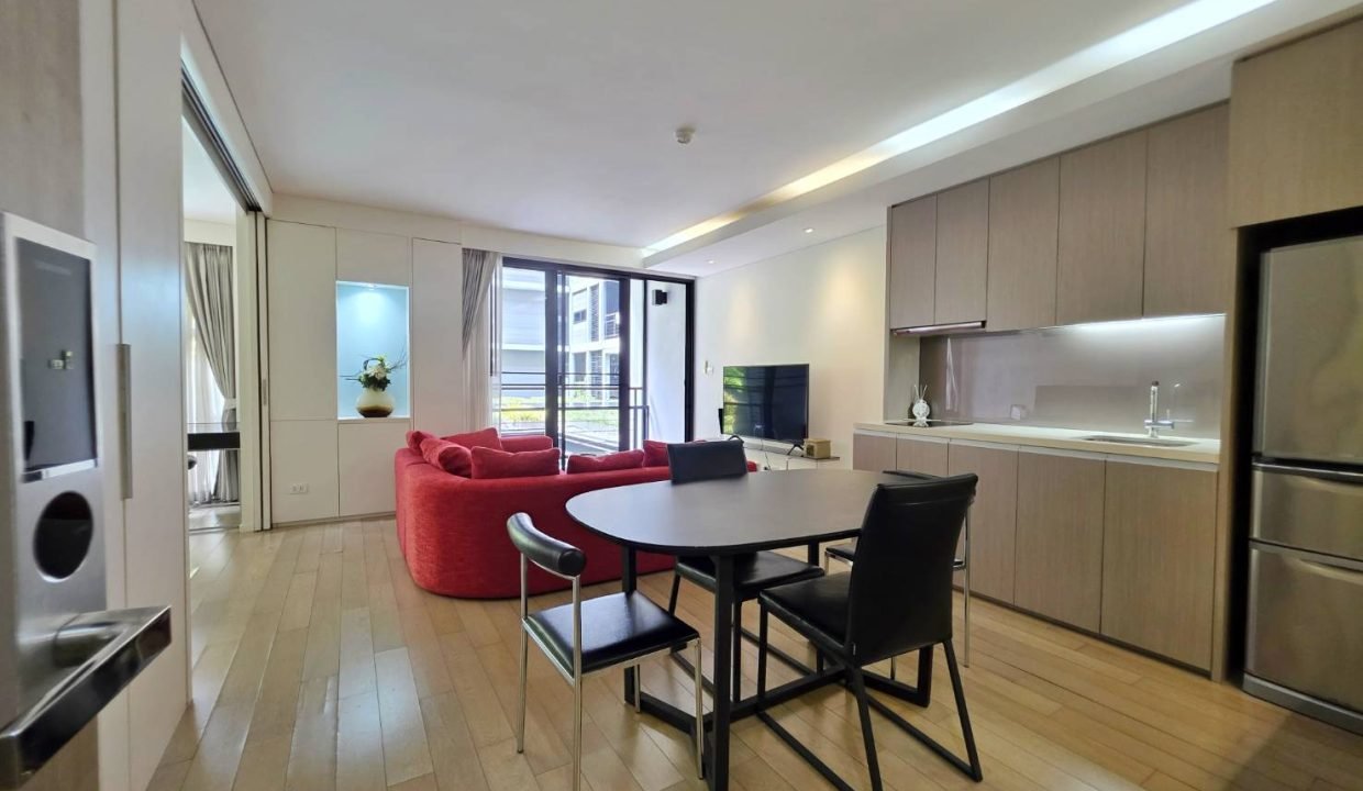 Condo for Rent at Mode Sukhumvit 61 Near Ekkamai | BACH Bangkok