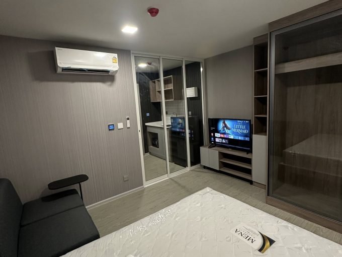 1 bedroom condo for rent at Kave Town Island. 23 sqm unit in Bangkok. Contact BACH Bangkok for more information.