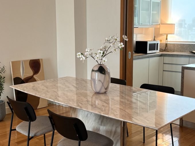 3 bedroom condo for sale at Millennium Residence. 146 sqm unit in Bangkok. Contact BACH Bangkok for more information.