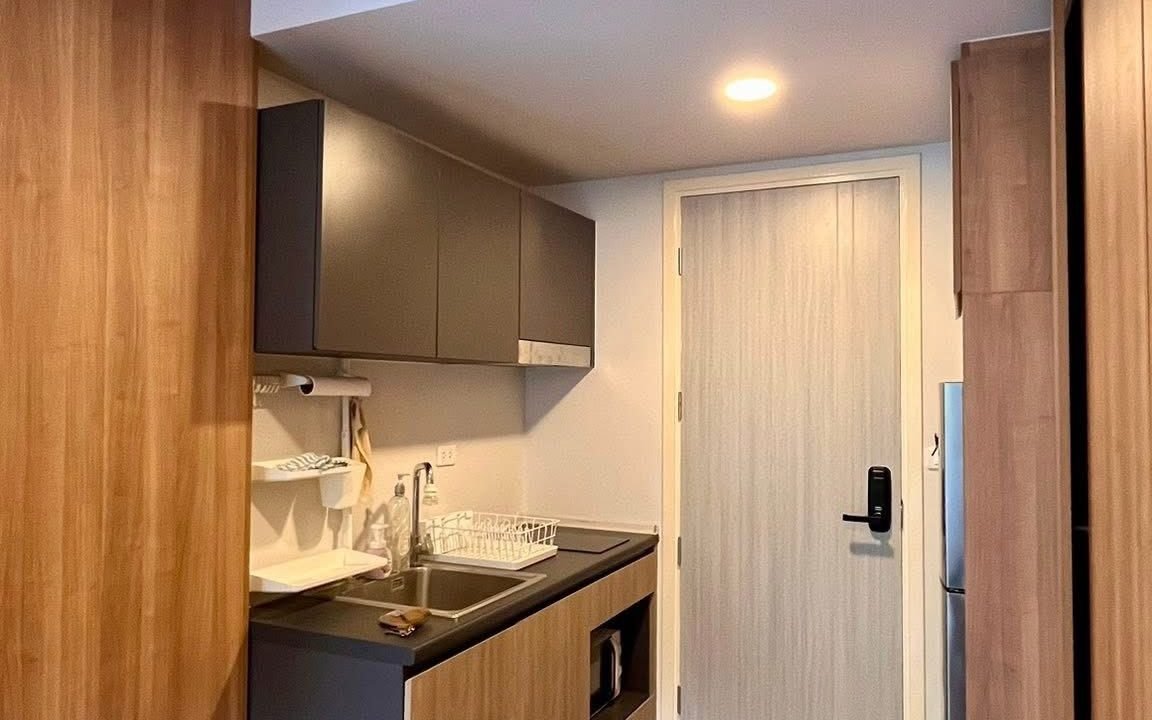 Condo for Rent at FLEXI Sathorn-Charoennakorn Near Krung Thon Buri BTS | BACH Bangkok