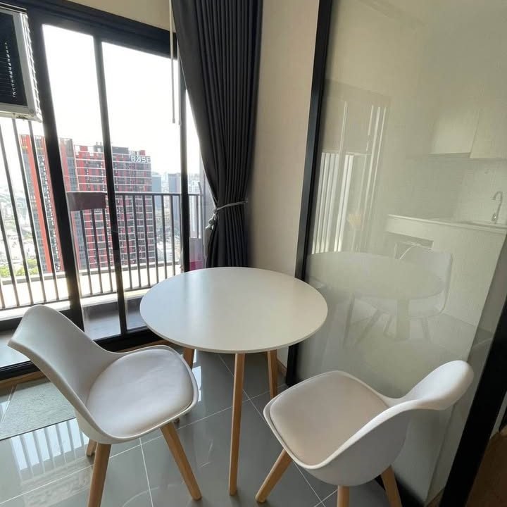 Condo for Rent at Celes Asoke Near Sukhumvit MRT | BACH Bangkok