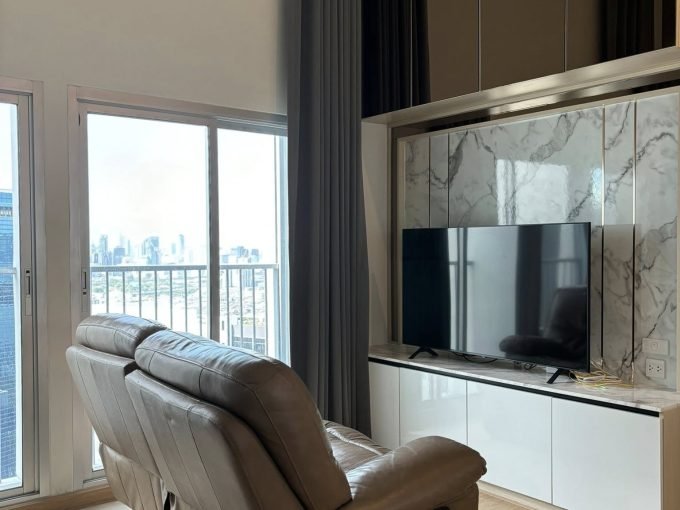 2 bedroom condo for rent at Noble Revolve Ratchada. 52 sqm unit in Bangkok