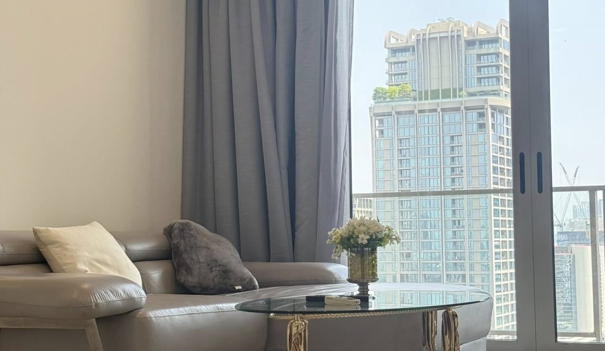 Condo for Rent at 185 Rajadamri Near Ratchadamri BTS | BACH Bangkok