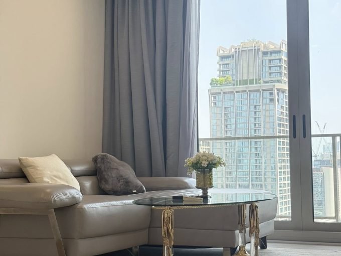 1 bedroom condo for sale at 185 Rajadamri. 62 sqm unit in Bangkok