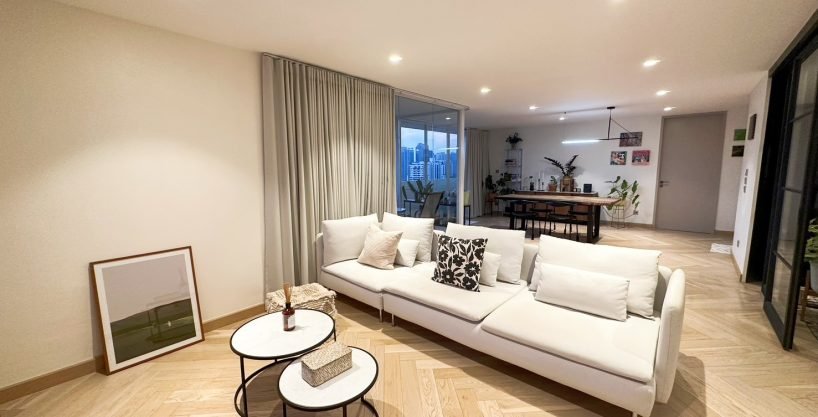 2 bedroom condo for rent at D.S. Tower 2 Sukhumvit 39. 139 sqm unit in Bangkok