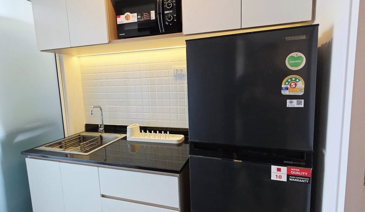 Condo for Rent at Regent Home Bangna Near Bang Na BTS | BACH Bangkok