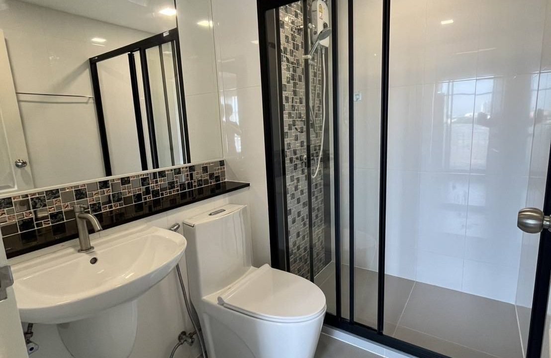 Condo for Rent at The one plus grand huamak 18 Near Si Kritha | BACH Bangkok