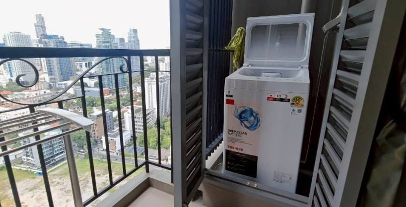 1 bedroom condo for rent at The Crest Sukhumvit 34. 45 sqm unit in Bangkok