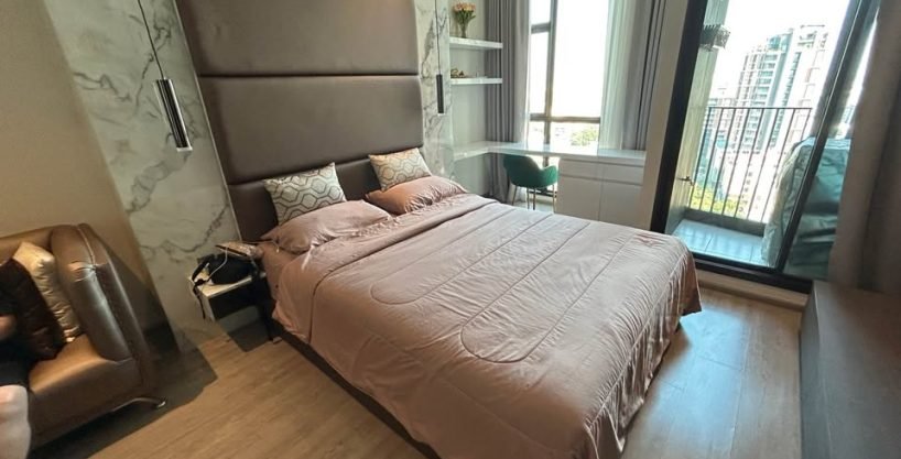 1 bedroom condo for rent at Rhythm Ekkamai. 31 sqm unit in Bangkok. Contact BACH Bangkok for more information.