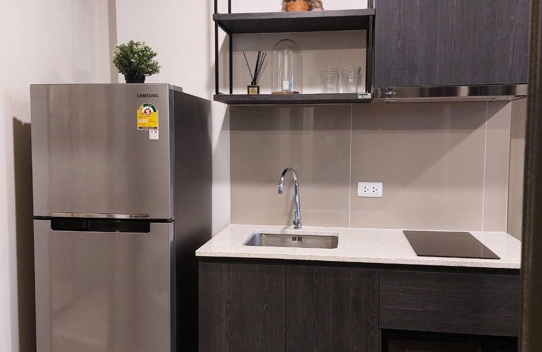 Condo for Rent at XT Huaikhwang Near Huai Khwang | BACH Bangkok