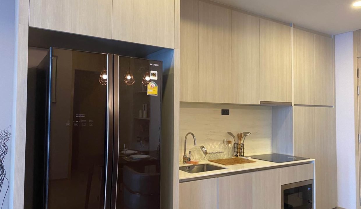 Condo for Sale at Siamese Exclusive Sukhumvit 42 Near Ekkamai | BACH Bangkok