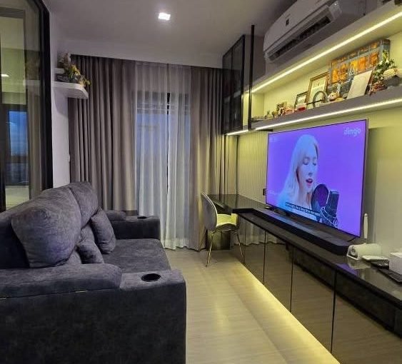 1 bedroom condo for sale at Life Sathorn Sierra. 35 sqm unit in Bangkok. Contact BACH Bangkok for more information.