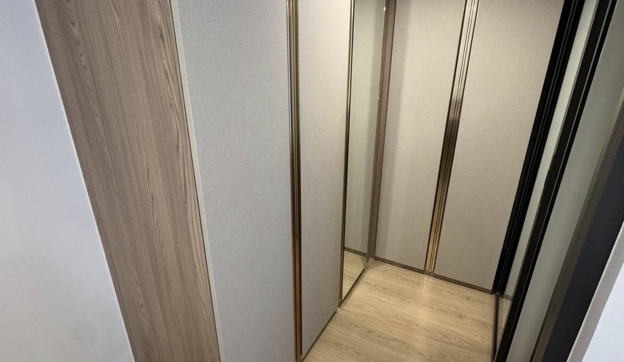 Condo for Rent at Life Rama 4-Asoke Near Queen Sirikit National Convention Centre | BACH Bangkok